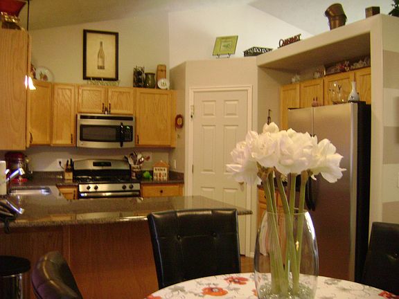 5th image of 6544 S High Bluff Dr