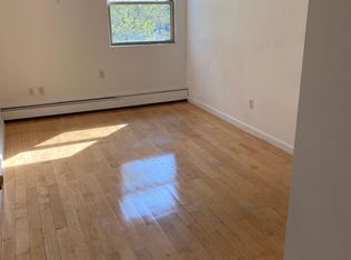 14251 Horace Harding Expy #3F, Flushing, NY 11367