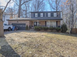 65 Guise Park Dr, Munroe Falls, OH 44262