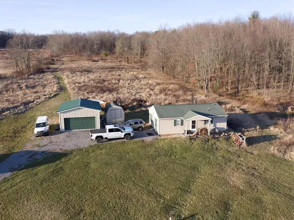 2141 Cooperstown Rd, Franklin, PA 16323