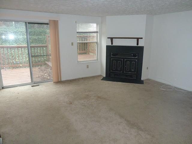 2nd image of 15775 Haynes Rd