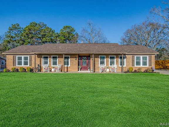 3rd image of 104 Tuckabatchee Ct