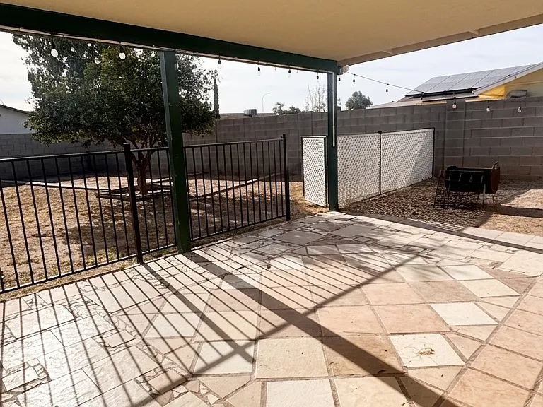 720 S Fontana — Photo 8
