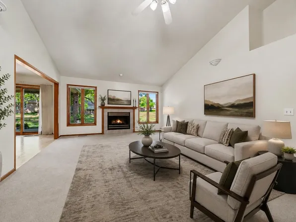 1805 44th Ave Ct, Greeley, CO 80634