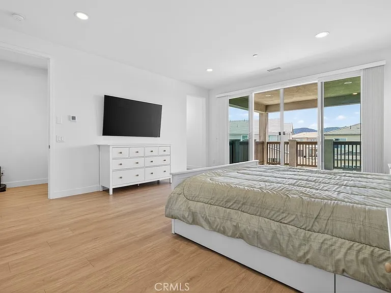17728 Ridgeline Ct — Photo 33