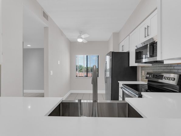 6241 Pointe Regal Cir APT 402