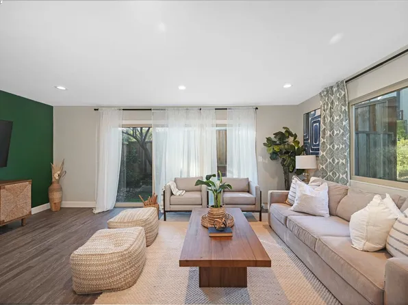 1779 Holland Dr, Walnut Creek, CA 94597