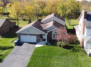 3708 S State St, Crete, IL 60417