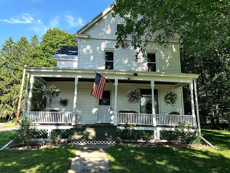 1st image of 42 Avenue A