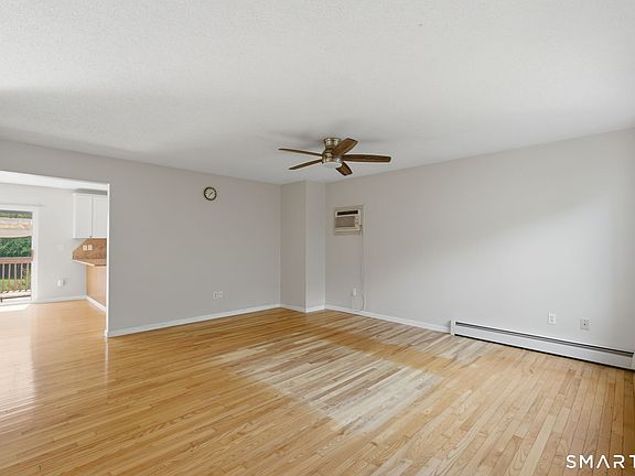 5th image of 75 Burlington Road