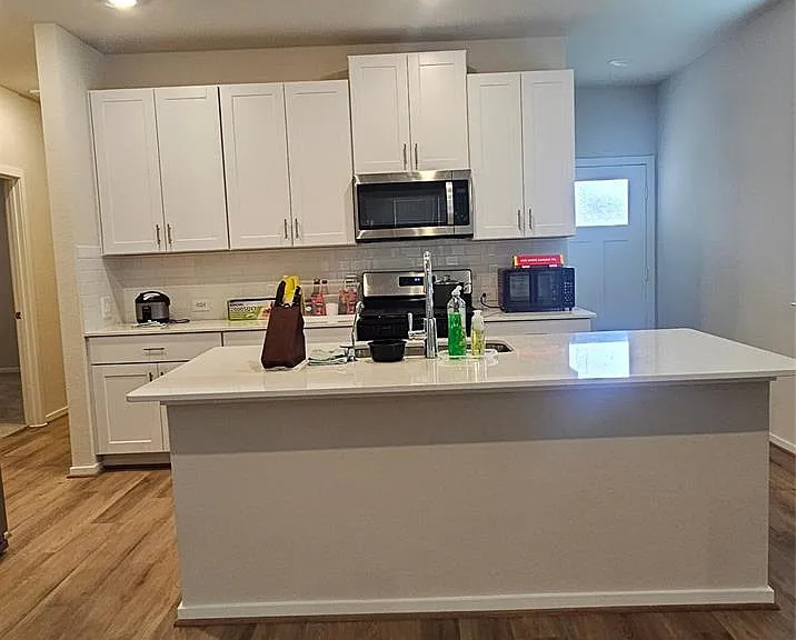 29215 Farmhouse Estates Dr — Photo 3
