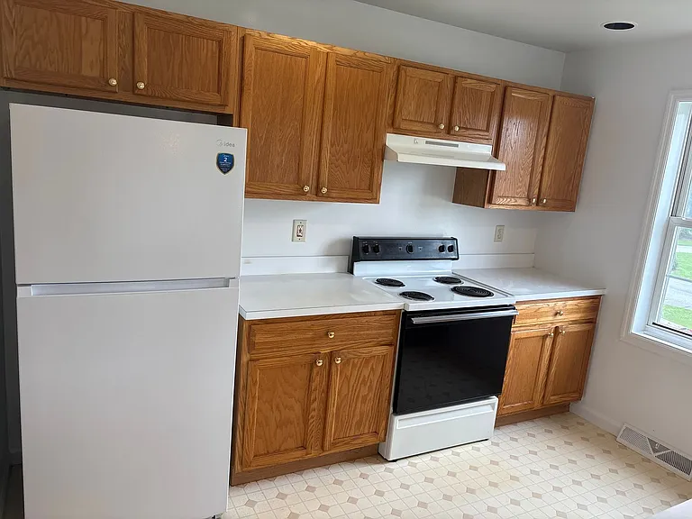 16 Vickilee Dr — Photo 8