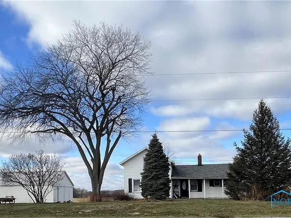 12661 N Fostoria Rd, Bradner, OH 43406