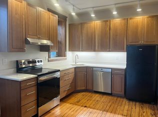 3677 Blaine Ave #A, Saint Louis, MO 63110