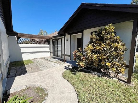 2nd image of 1423 Easton St #2BEDS-2BATHS
