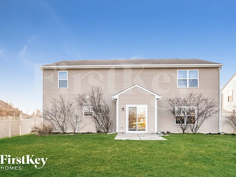 2243 Tanya Dr — Photo 15