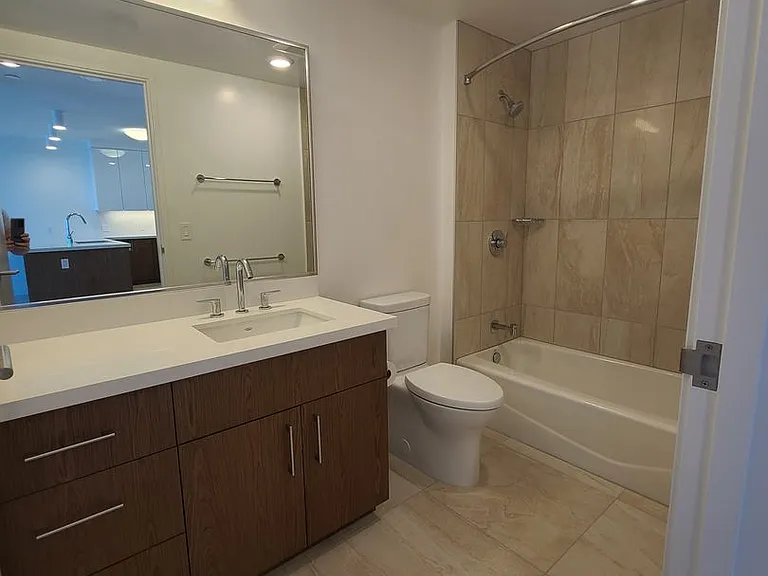 629 Keeaumoku St #2706 — Photo 6