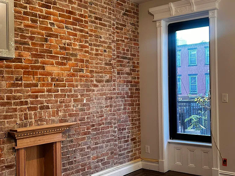 217 Hancock St #5 — Photo 3