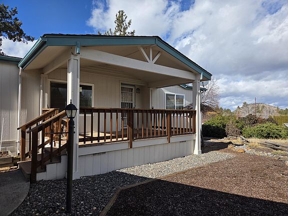 3rd image of 1001 SE 15th St Unit 126