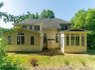 10230 Bent Tree Ln, Manassas, VA 20111