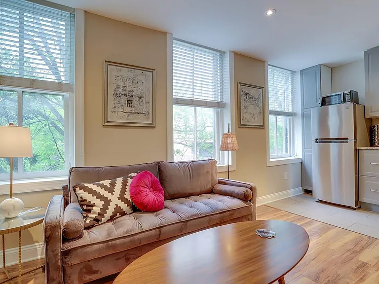 113 C St SE #3 — Photo 19