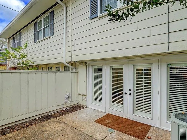 12743 Huntingwick Dr #149 — Photo 9