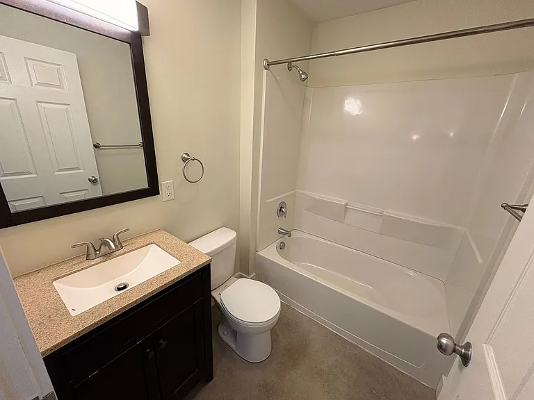 31 S Duke St #6 — Photo 6