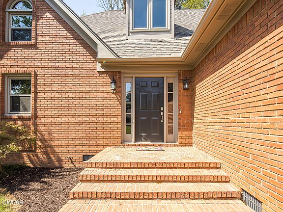 4th image of 47 Steeplechase Dr