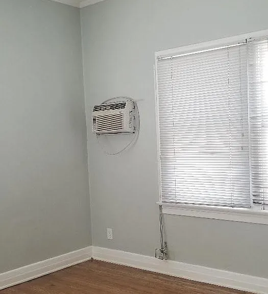 735 N Alfred St #3 — Photo 5