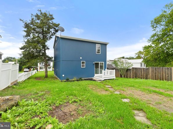 558 Branch St, Strasburg, VA 22657