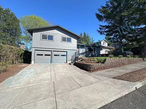 1160 NW Bella Vista Pl Photo 1