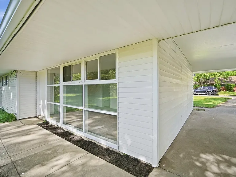 1665 Brentwood Dr #1663 — Photo 15