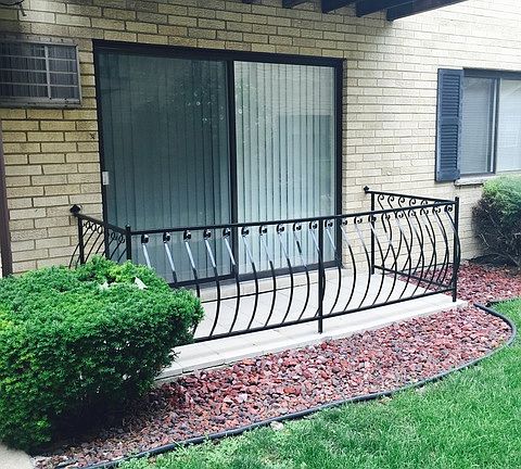 2nd image of 2143 N Harlem Ave Frnt 118