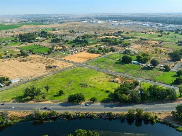 2800 Van Giesen St, Richland, WA 99354