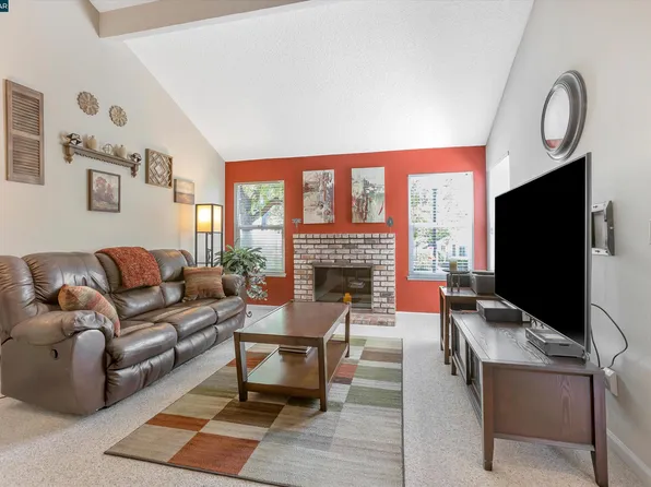 349 Scottsdale Rd, Pleasant Hill, CA 94523