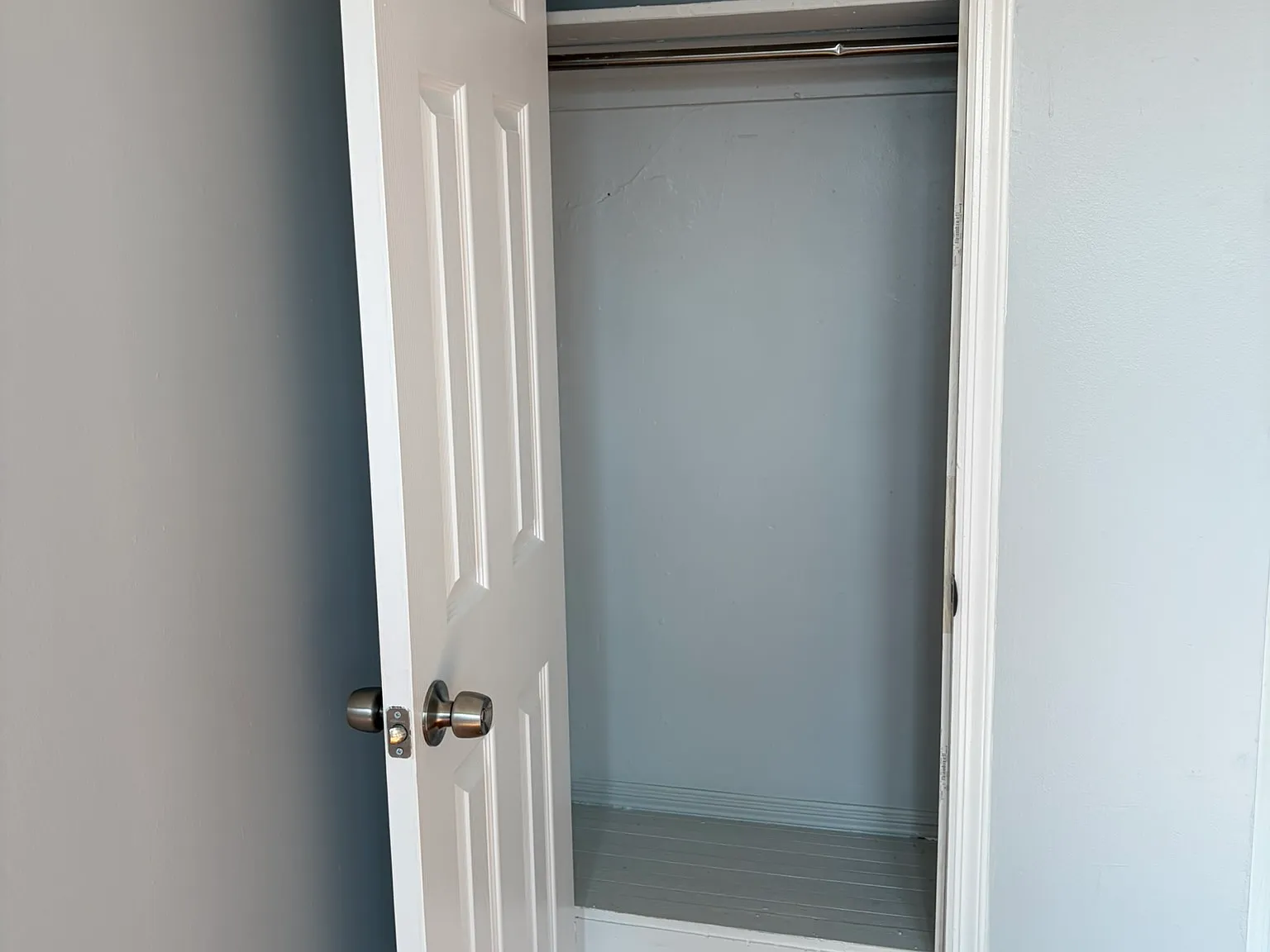 3 bed, $2,500 — Photo 2