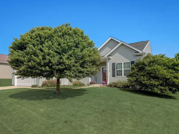 W1158 Meadowsweet Pass, Ixonia, WI 53036