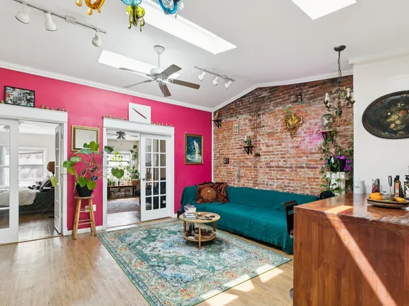 1333 Pine St #4F, Philadelphia, PA 19107