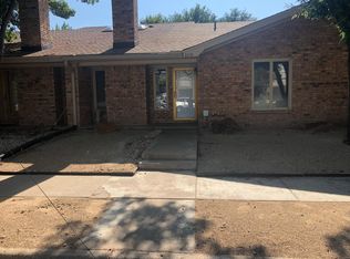8218 Raleigh Ave, Lubbock, TX 79424