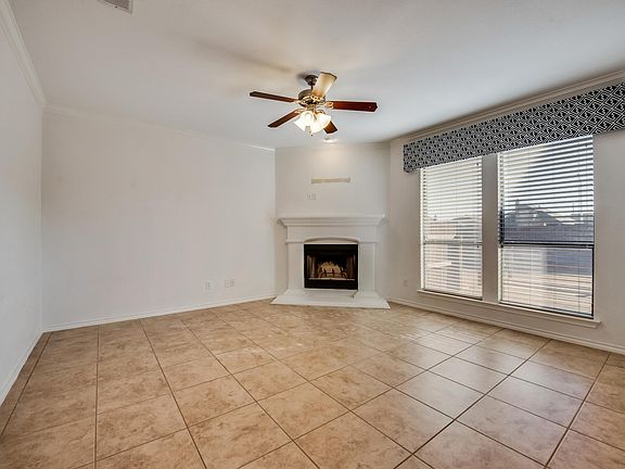 5th image of 3213 Buckthorn Ln