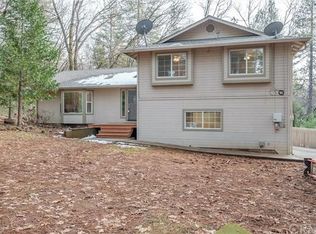 15704 Fitzgerald Dr, Forest Ranch, CA 95942