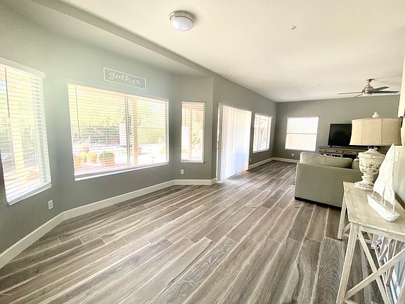 4th image of 11860 N 110th Way