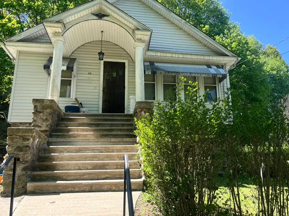 20 Gardner Street, Waterbury, CT 06708