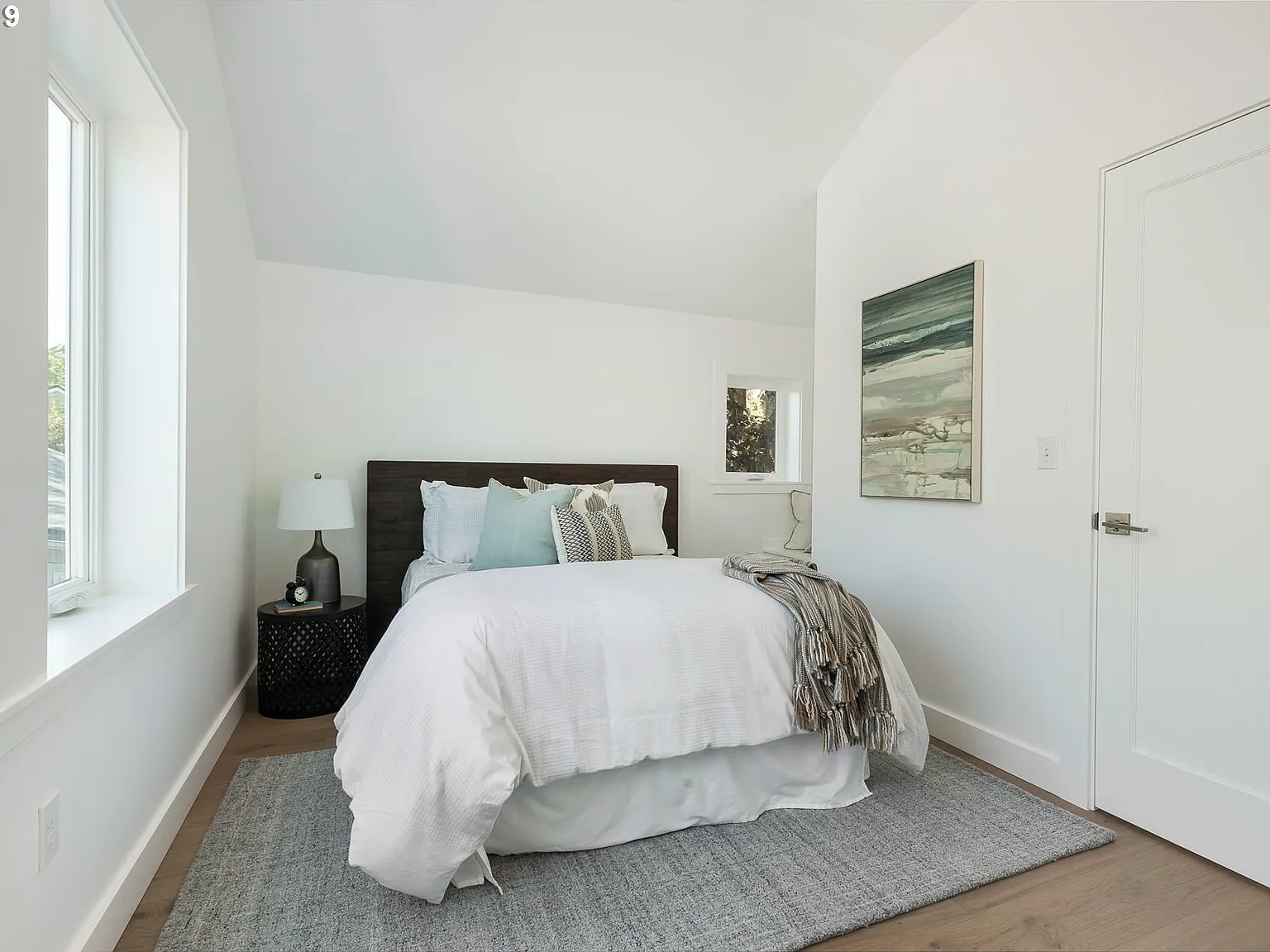 6537 Northeast 6th Avenue - B — Photo 4