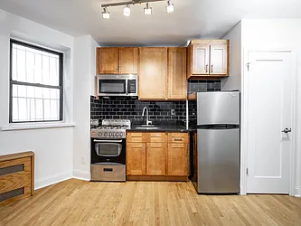 Rented by City Connections Realty