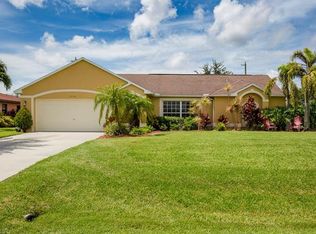 1016 SW 33rd St, Cape Coral, FL 33914