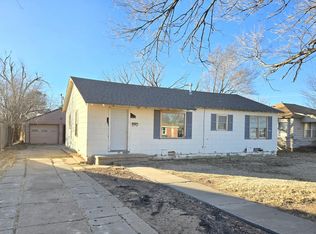 615 N Donley Ave, Tulia, TX 79088