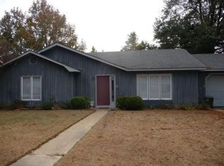 1613 Bellavista Rd, Cleveland, MS 38732