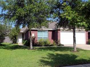32322 Summer Park Ln, Conroe, TX 77385