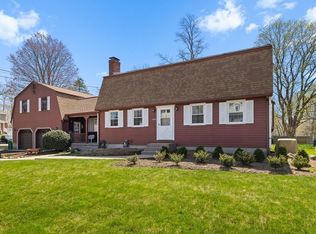 105 Pratt St, Mansfield, MA 02048